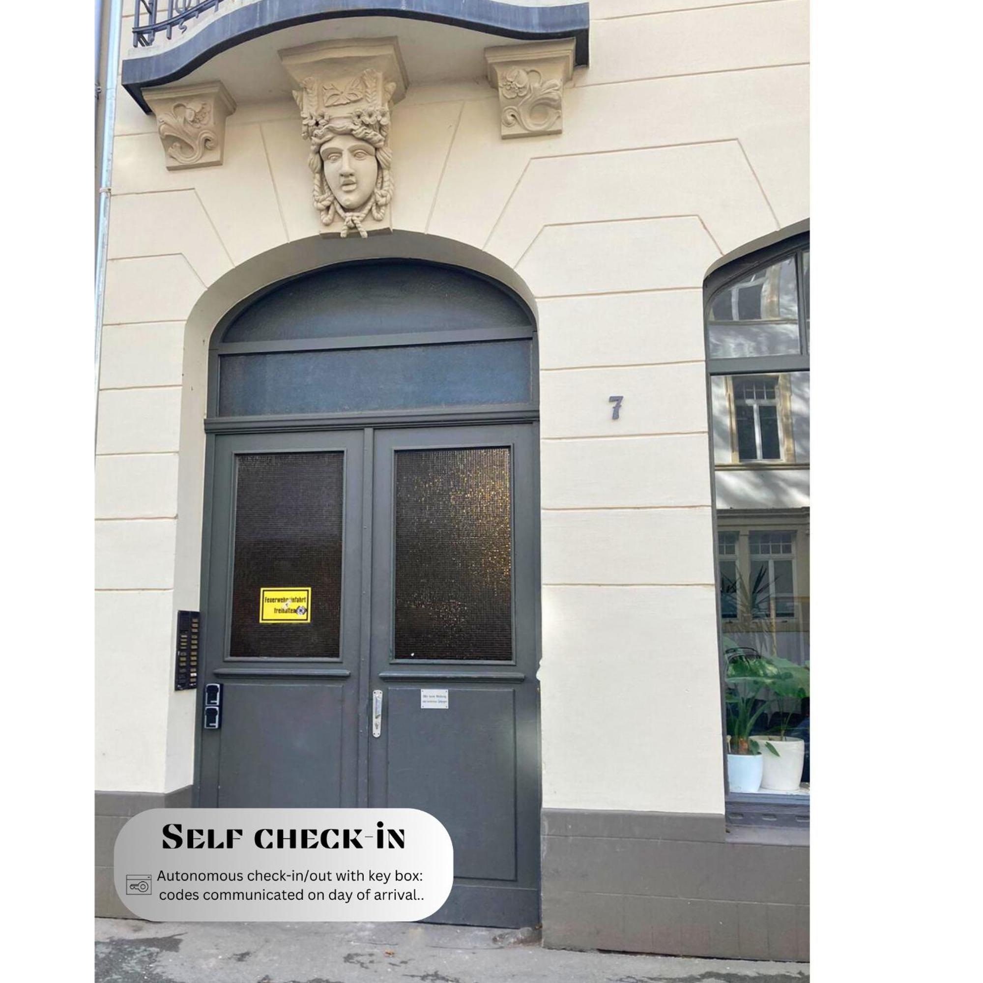 Modern Elegance In Historical City Center Tréveris Exterior foto